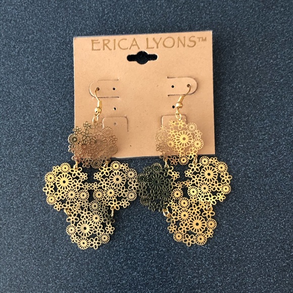 Erica Lyons Jewelry - 🌼3/$15-Erica Lyons earrings